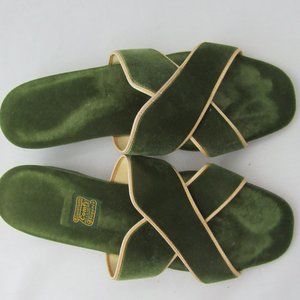 Vntg Daniel Green Velvet-like Slippers Olive